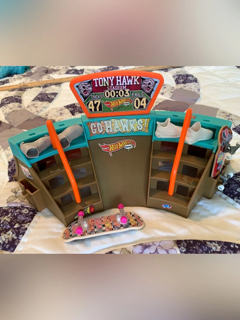 Hot Wheels Tony Hawk Skate Stadium Playset - Teal and Orange